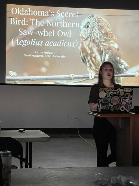 Laura Courser presenting at the Oklahoma Ornithological Society Fall Meeting.