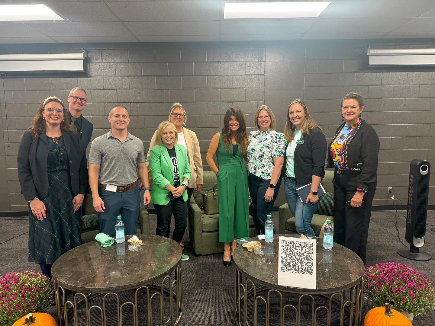 Dr. Megan Weinkauf, Dr. Tim Hart, Matt Eaton, Dr. Tena Wooldridge, Instructor Dana Boren, Kim Honea, Andrea Tucker, Dr. Kim Cuellar, Dr. Janet Buzzard