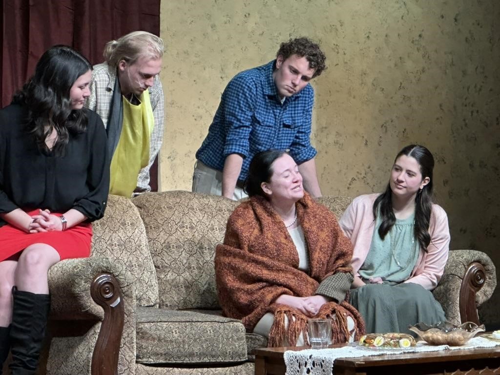 From left, Allie Newton, Seth Griffin, Elijah Ritter, Gillian Randall, and Jadyn McKelvey