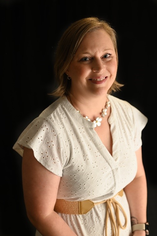 Instructor Jennifer Nichols